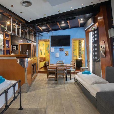 Stay In Pub Kamera Klub Apatment-City Center Lublana Zewnętrze zdjęcie