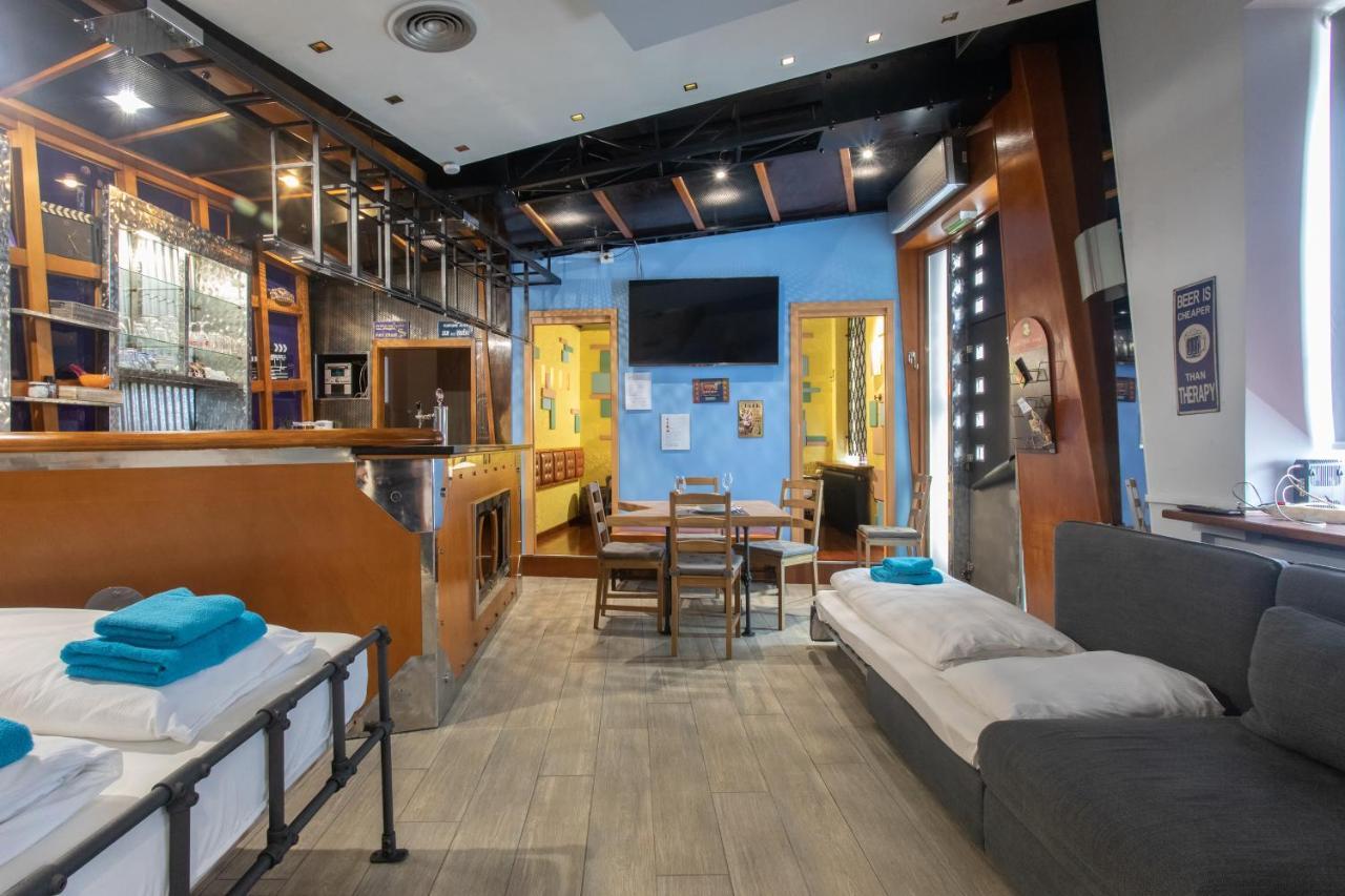 Stay In Pub Kamera Klub Apatment-City Center Lublana Zewnętrze zdjęcie