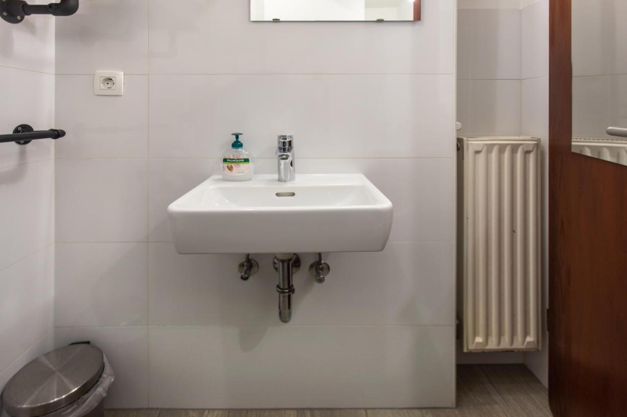Stay In Pub Kamera Klub Apatment-City Center Lublana Zewnętrze zdjęcie