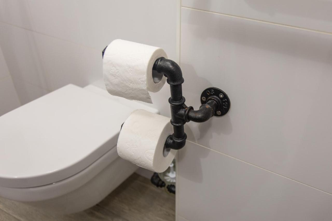 Stay In Pub Kamera Klub Apatment-City Center Lublana Zewnętrze zdjęcie