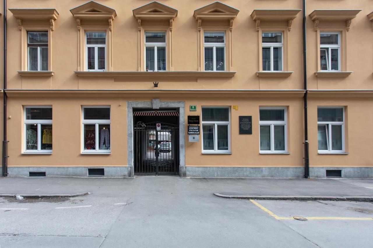 Stay In Pub Kamera Klub Apatment-City Center Lublana Zewnętrze zdjęcie