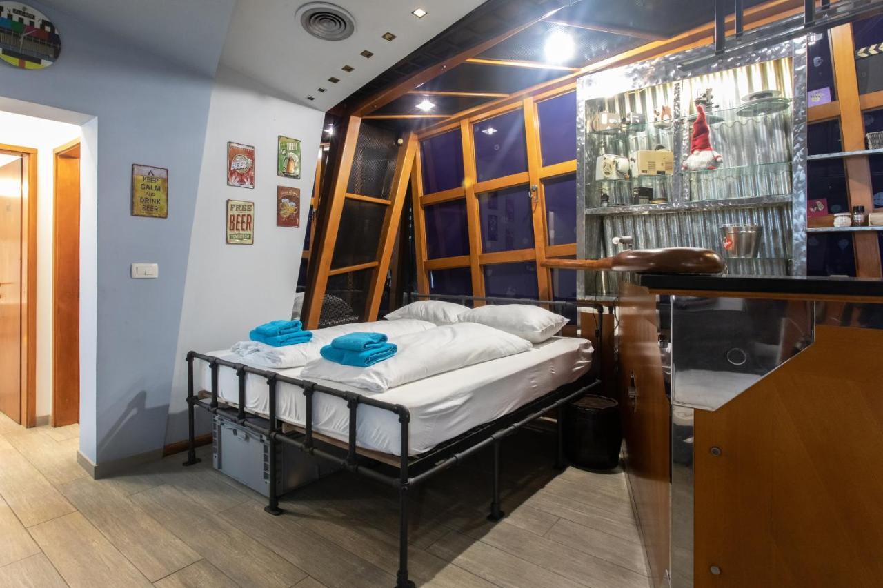 Stay In Pub Kamera Klub Apatment-City Center Lublana Zewnętrze zdjęcie