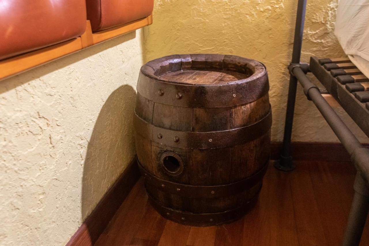 Stay In Pub Kamera Klub Apatment-City Center Lublana Zewnętrze zdjęcie