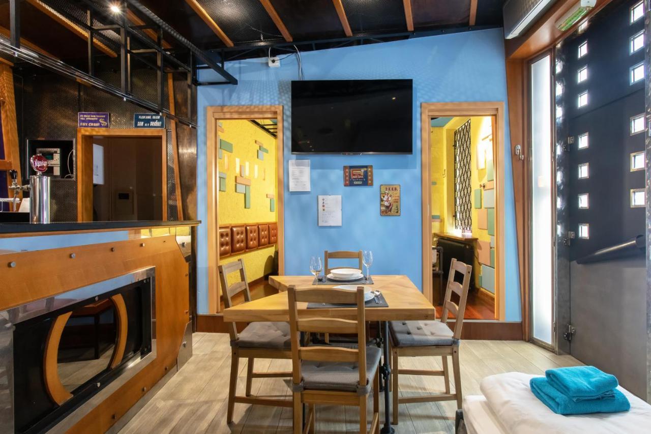 Stay In Pub Kamera Klub Apatment-City Center Lublana Zewnętrze zdjęcie